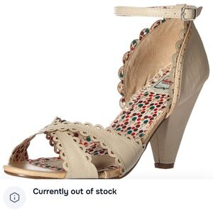 New in the box Bettie Page 4" Open Toe Heel With Scallop detail